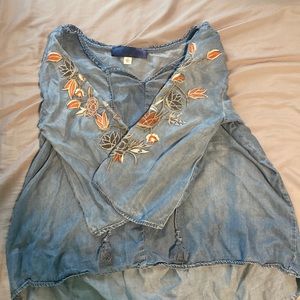 Denim 1/2 Sleeve Shirt w/embroidered flowers